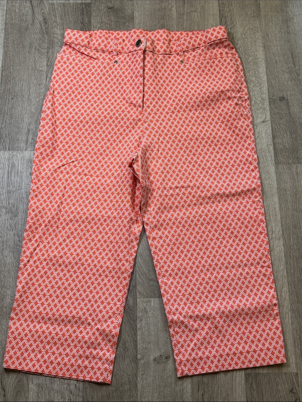 Allison Daley Coral Patterned Casual crops